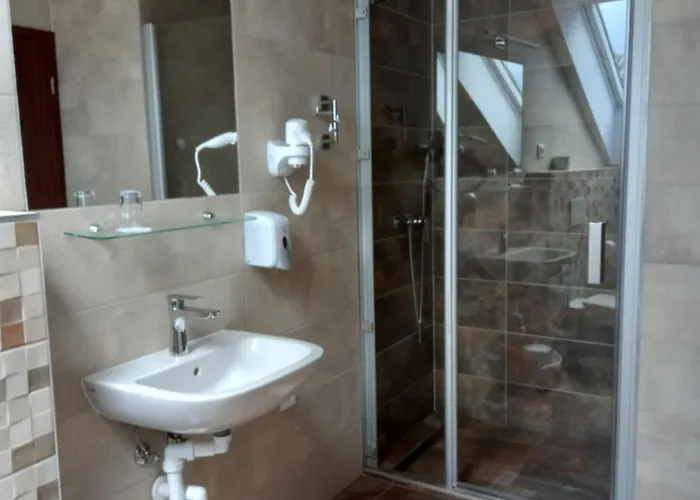 A Restaurace U Hroznu 3* Вельке-Биловице