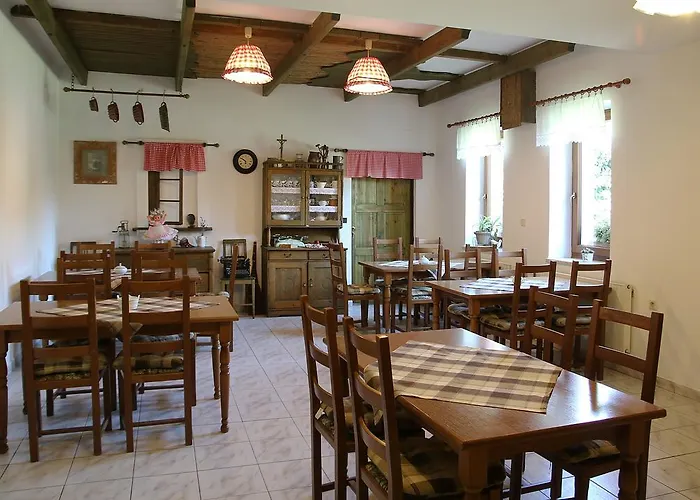 A Restaurace U Hroznu Вельке-Биловице