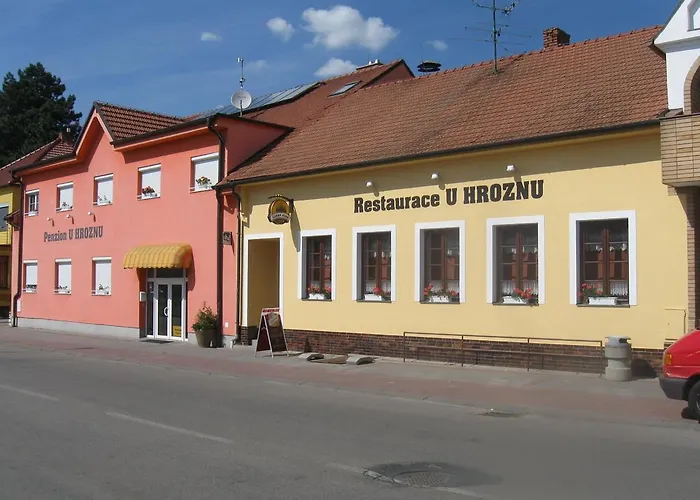 A Restaurace U Hroznu 3* Вельке-Биловице