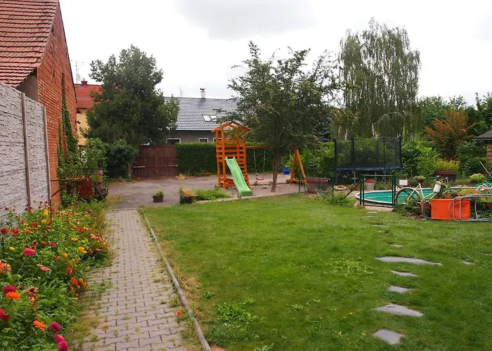 Гостевой дом A Restaurace U Hroznu 3*